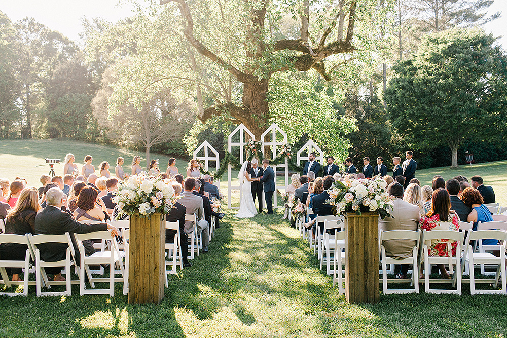 courtney-clayton-barnsley-garden-wedding-tulip-floral-event-design-atlanta